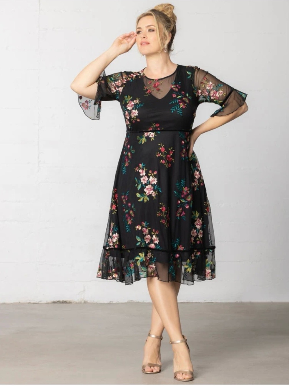 Kiyonna Wildflower Embroidered Dress L Black Floral NWT Romantic Cottagecor USA